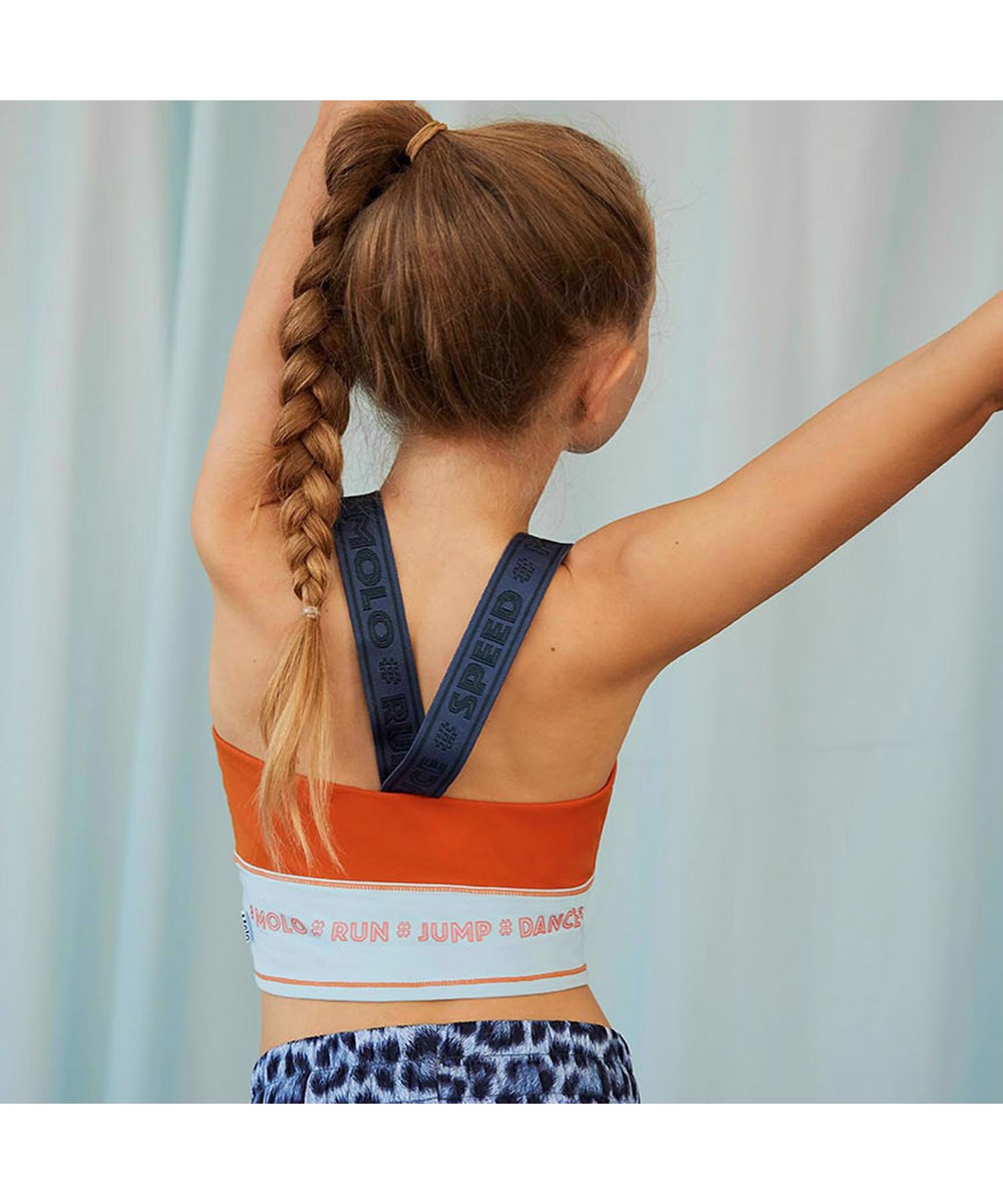 Oliva - Block - Orangefarbenes Sporttop Color-Blocking