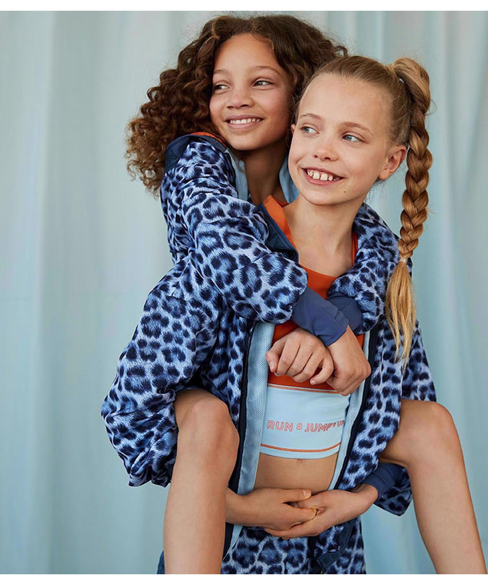 Ophelia - Sporty Leo - Sportjas met capuchon in luipaardprint