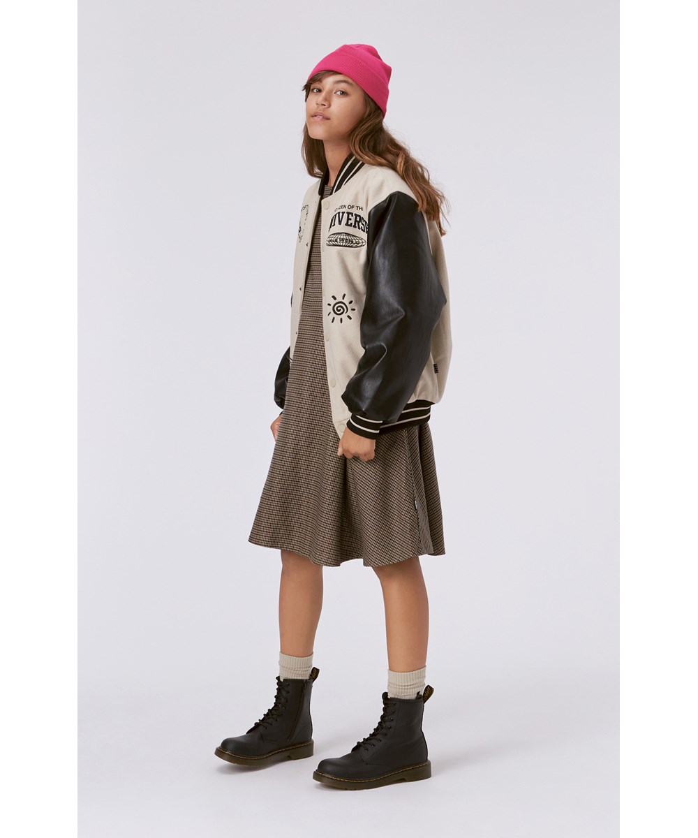 Cambell - Sand Blue Check - Bruine knielange geruite jurk