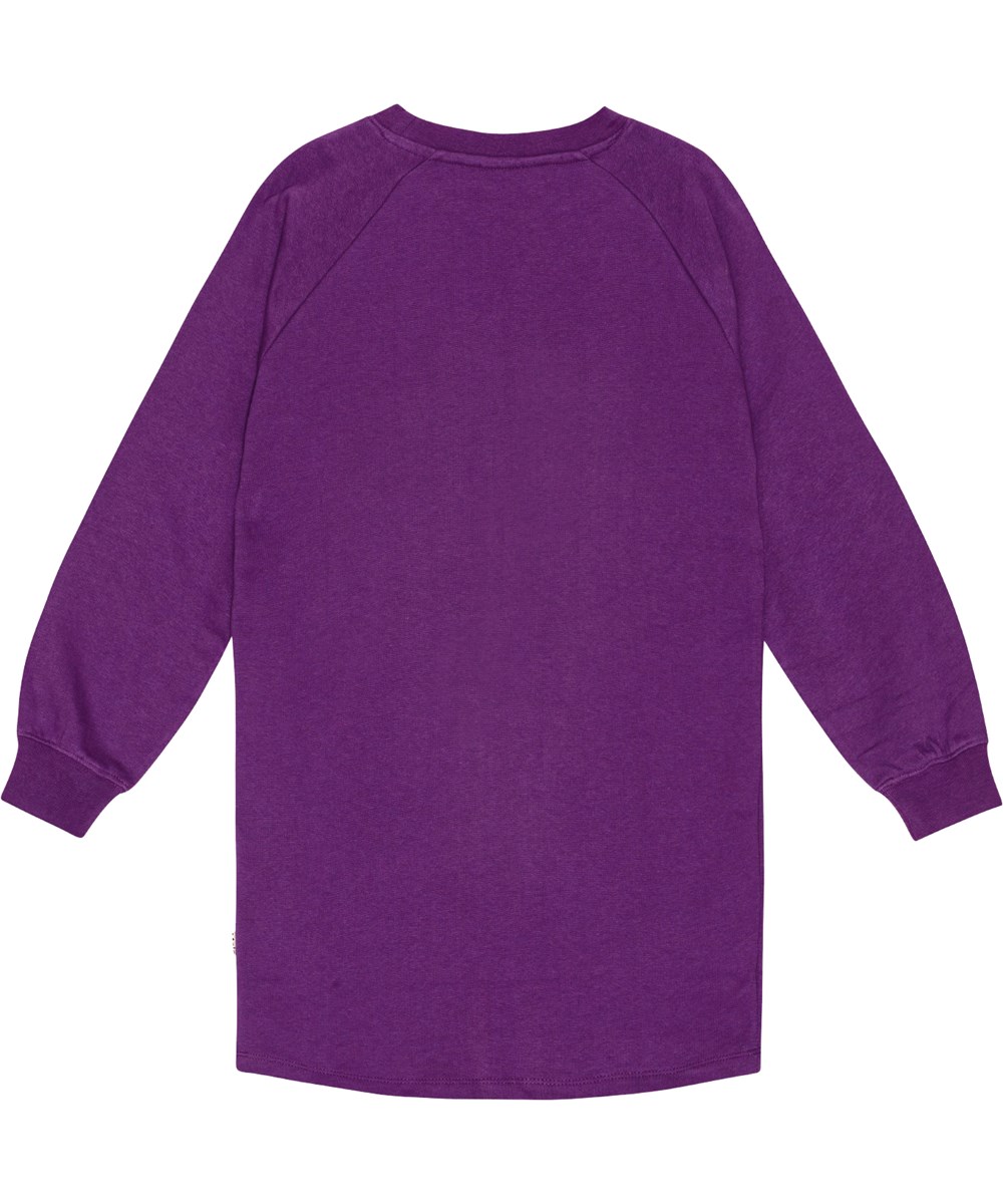 Carola - Warm Purple - Zachte paarse jersey jurk in ruimvallende pasvorm met geribbelde boorden en geborduurde smiley.