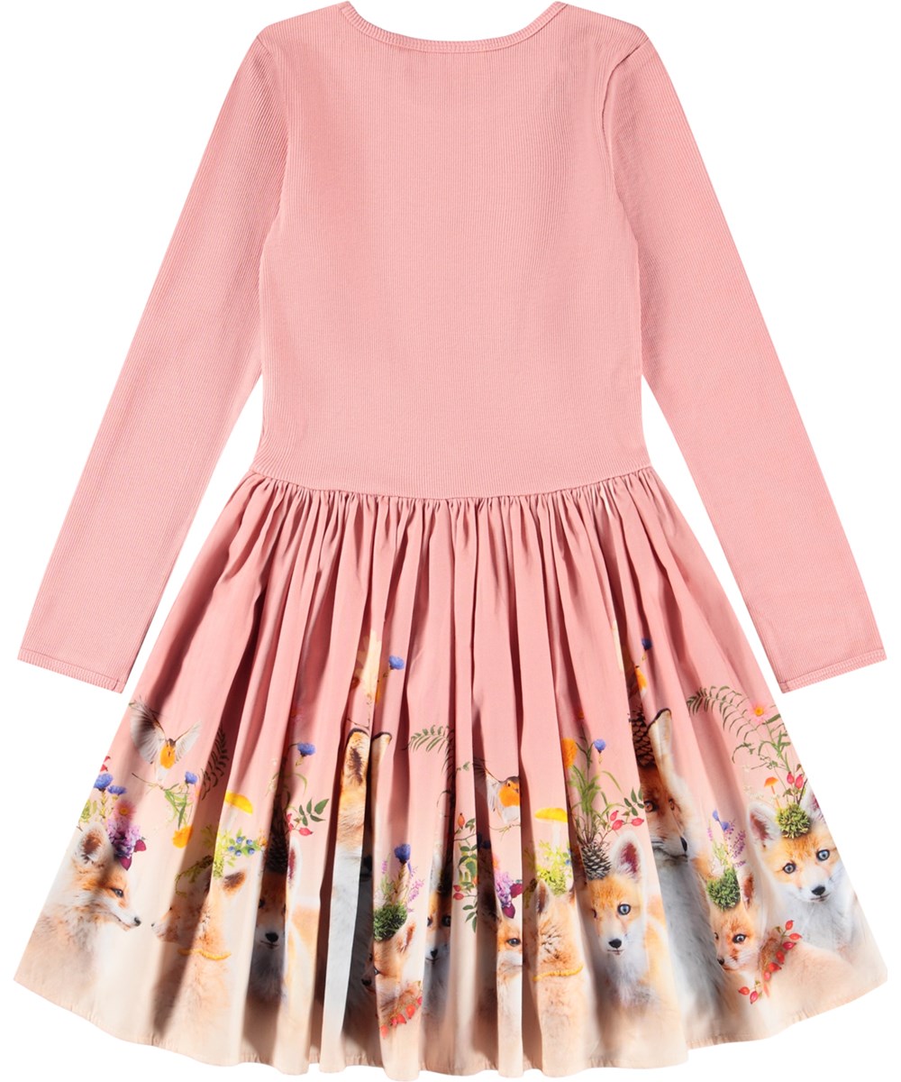 Casie - Nature Glam - Lange roze kinderjurk gemaakt van biologisch katoen met lange mouwen, een popeline rok en een print van versierde dieren.