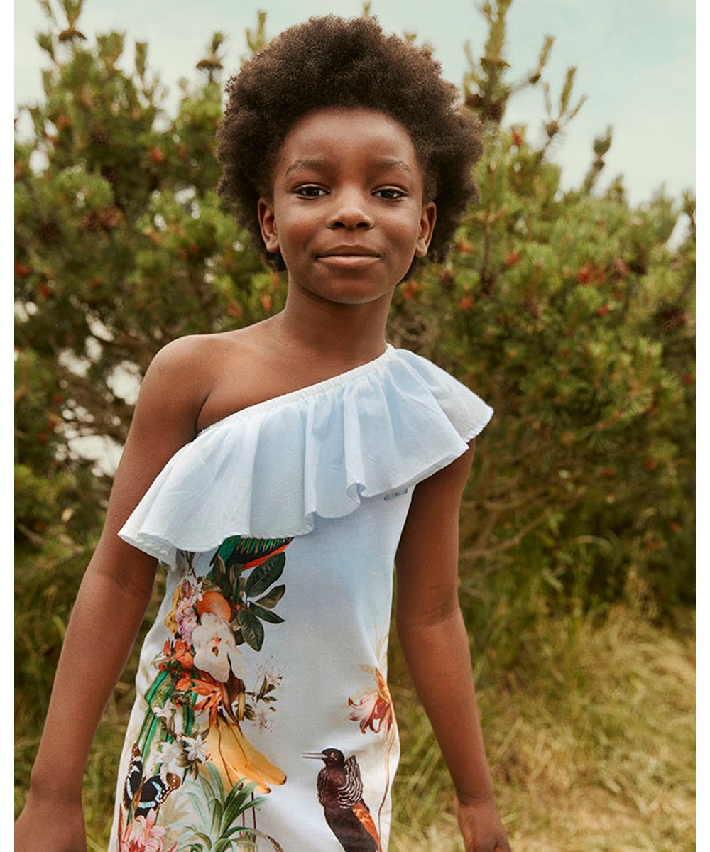 Chadee - Tropical - Biologische asymmetrische blauwe jurk met ruches en vogels en fruit