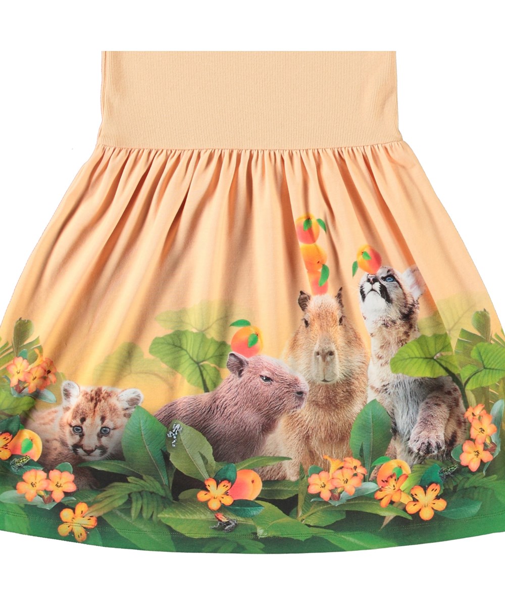 Cissa - Jungle Games - Lichtoranje kinderjurk van biologisch katoen met korte mouwen en aansluitende top van ribjersey en gladde jersey rok.