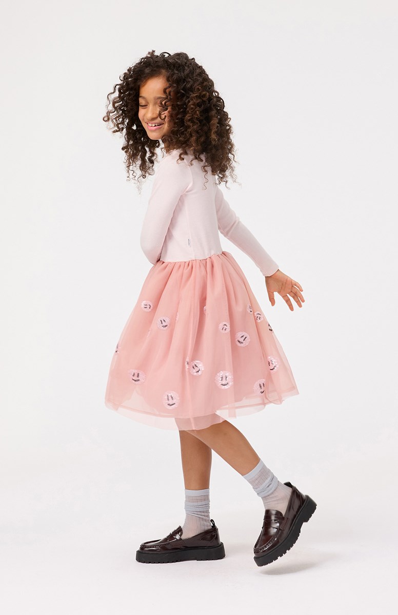 Cyrus - Charlotte Pink - Roze kinderjurk met lange mouwen en roze tule rok met smiley's van pailletten.