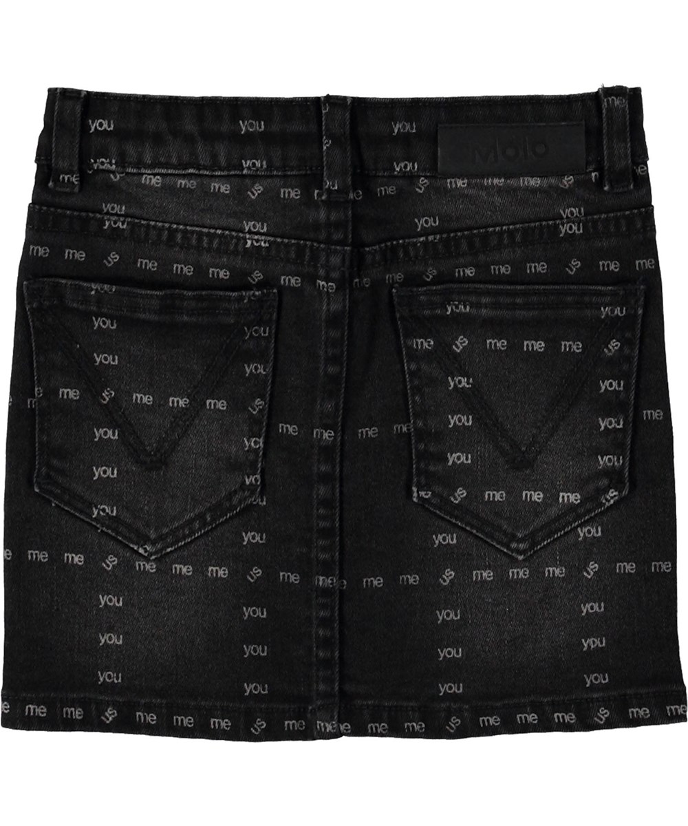 Bianna - US! Black - Zwarte spijkerrok met woorden.