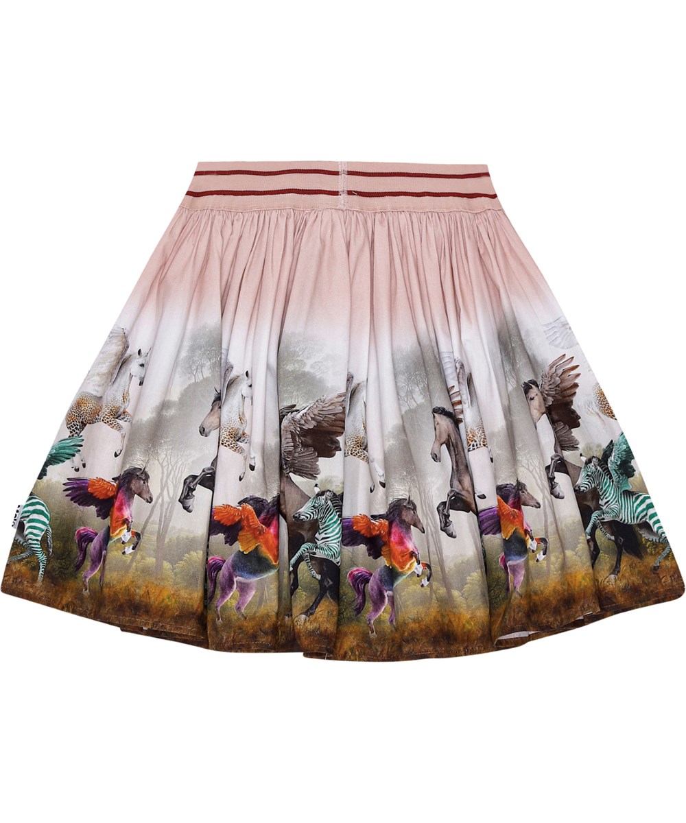 Brenda - Surreal Beings - Roze rok van biologisch katoen met een fantasievolle print van luipaardpaarden, groene zebra's en gevleugelde paarden.