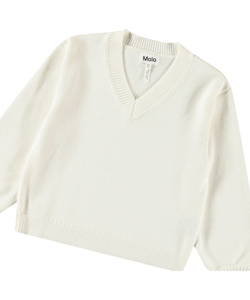 Germaine - Crisp White - Zachte witte gebreide katoenen kindertrui met een v-hals en ribboord rond de hals, mouwen en onderkant.