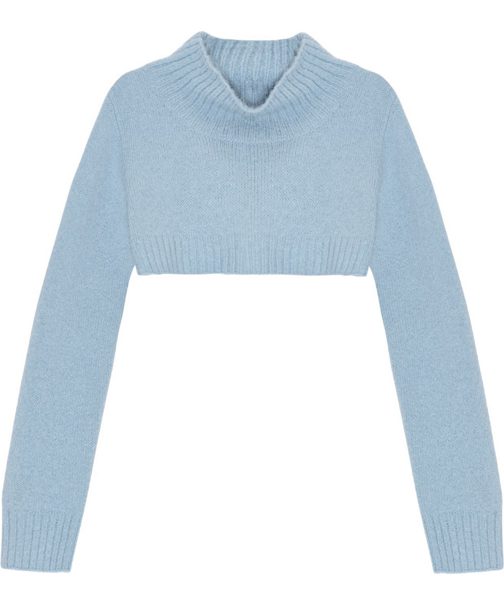 Greer - Fragile Blue - Lichtblauwe bolero van een wolmix met lange mouwen en geribbelde boorden.