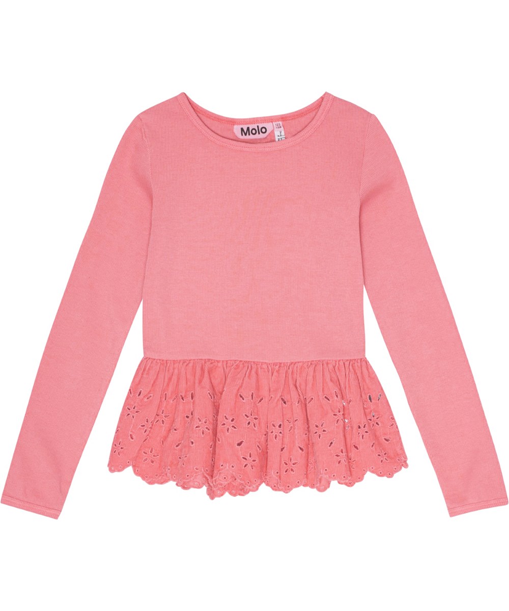 Riana - Flamingo Plume - Aansluitende koraalkleurige longsleeve met fluwelen ruches met bloemenpatroon.