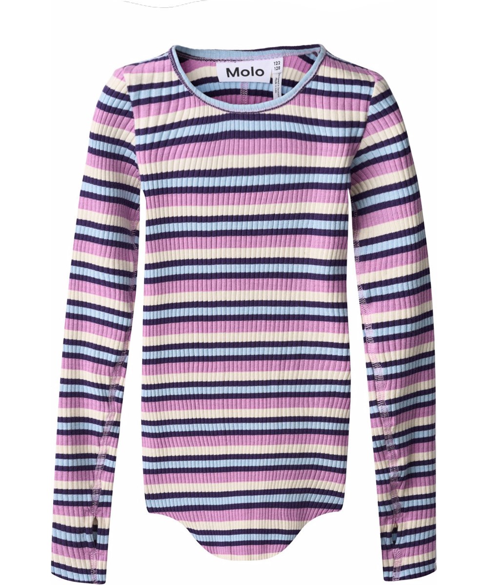 Rochelle - Cosmic Stripe - Gestreepte longsleeve voor kinderen gemaakt van rekbaar biologisch katoenen ribstof in een aansluitende pasvorm met een ronde hals en onbewerkte boorden rond de mouwen met duimgaten.