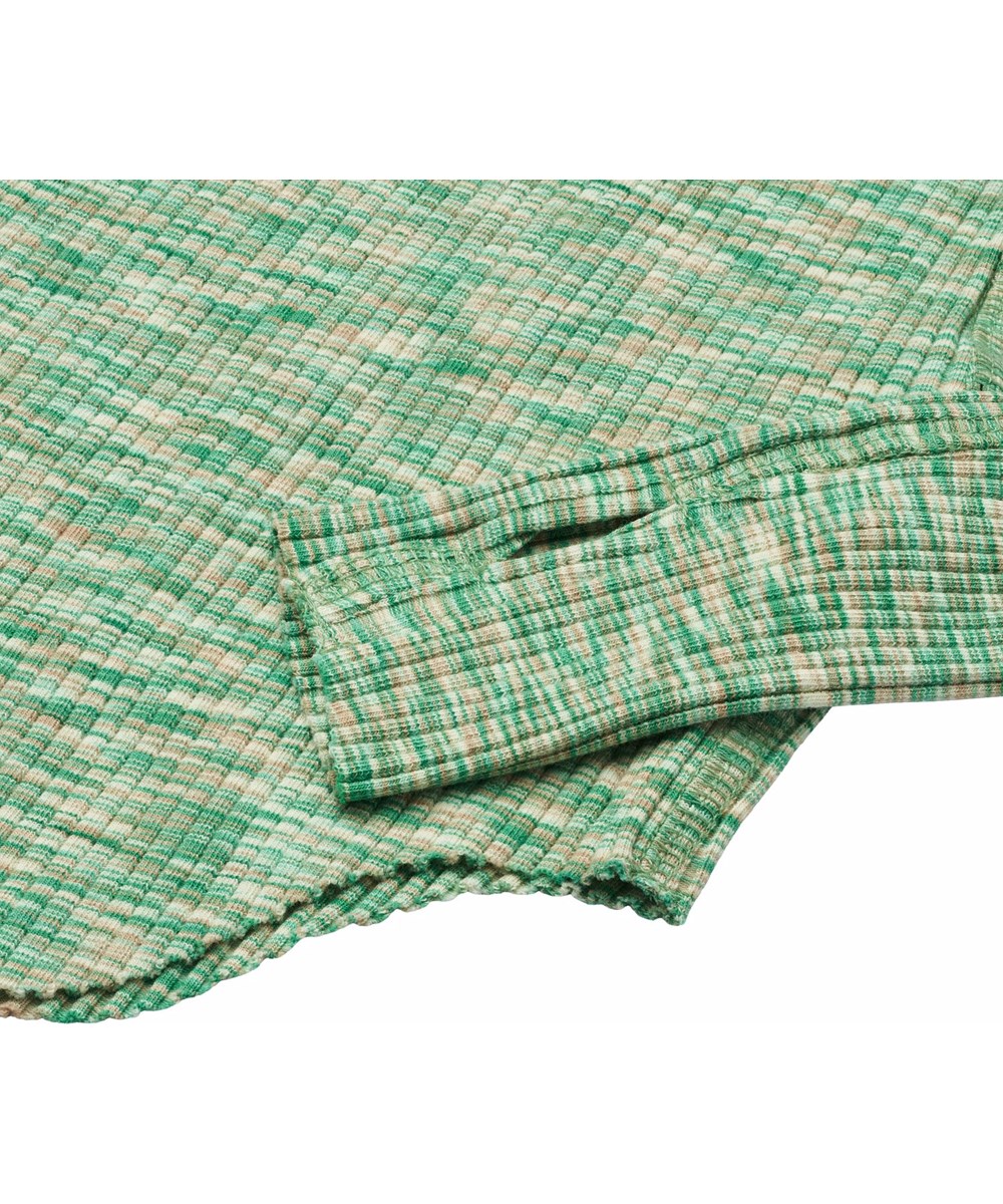 Rochelle - Green Mouliné - Groene aansluitende kinder longsleeve van elastisch biologisch katoenen ribstof met ronde hals en onafgewerkte boorden aan beide mouwen met duimgaten.