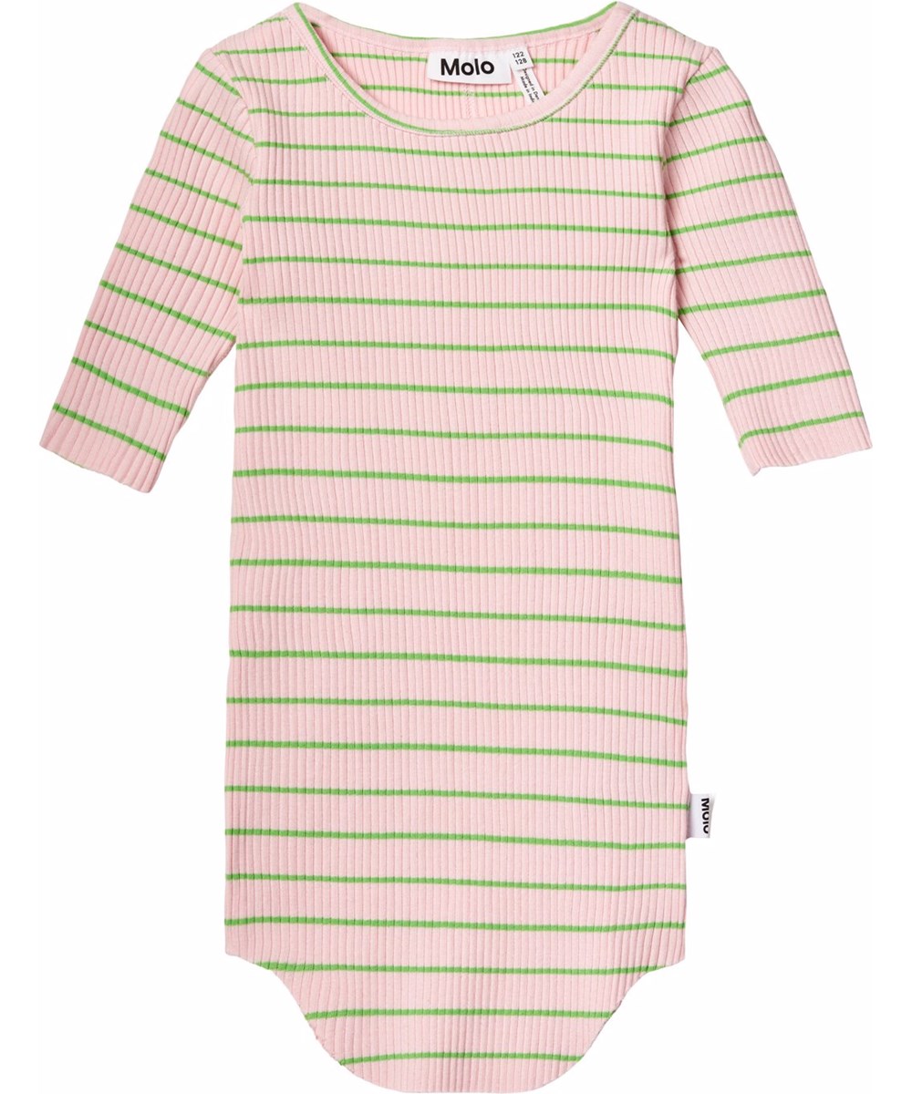 Ronelle - Pink Vibes - Roze en groen gestreept kinder t-shirt van zacht biologisch ribkatoen met een ronde hals.