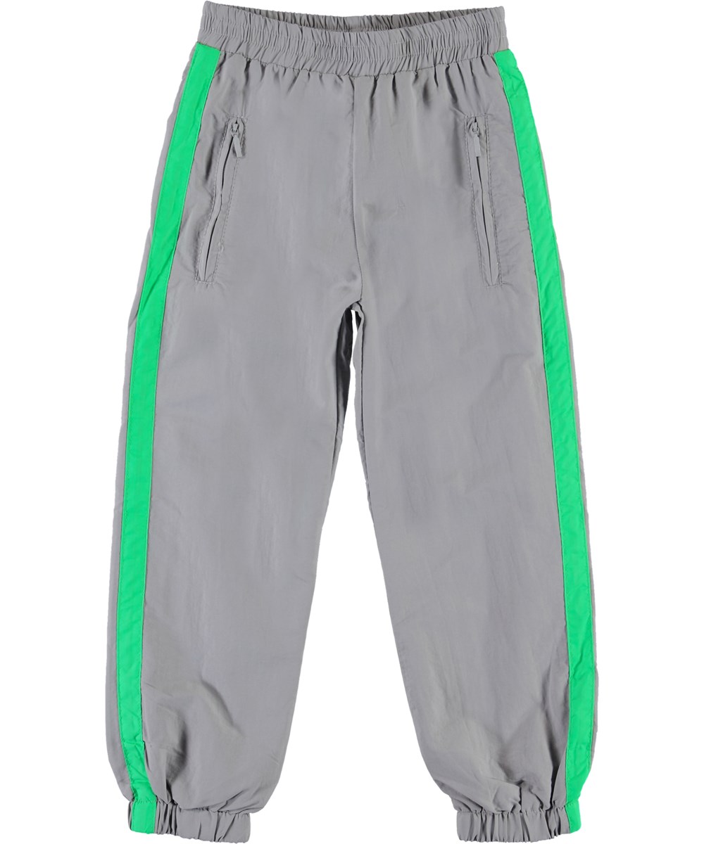 Avery - Ghost Grey - Trackpants grå sportiga byxor.