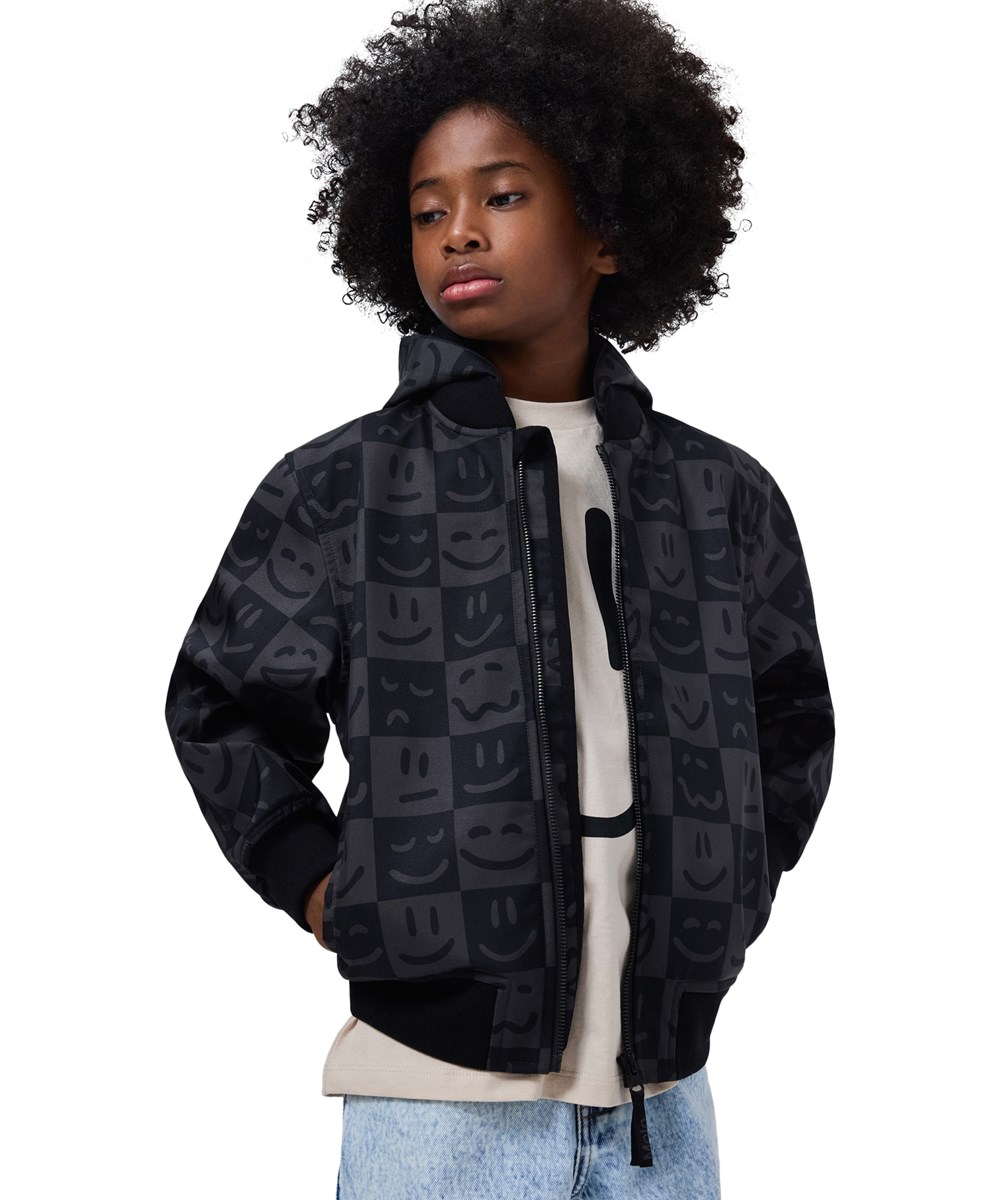 Cloudy - Vibe Checks BLK - Grau-schwarz karierte wasserabweisende Bomberjacke mit abnehmbarer Kapuze für Kinder