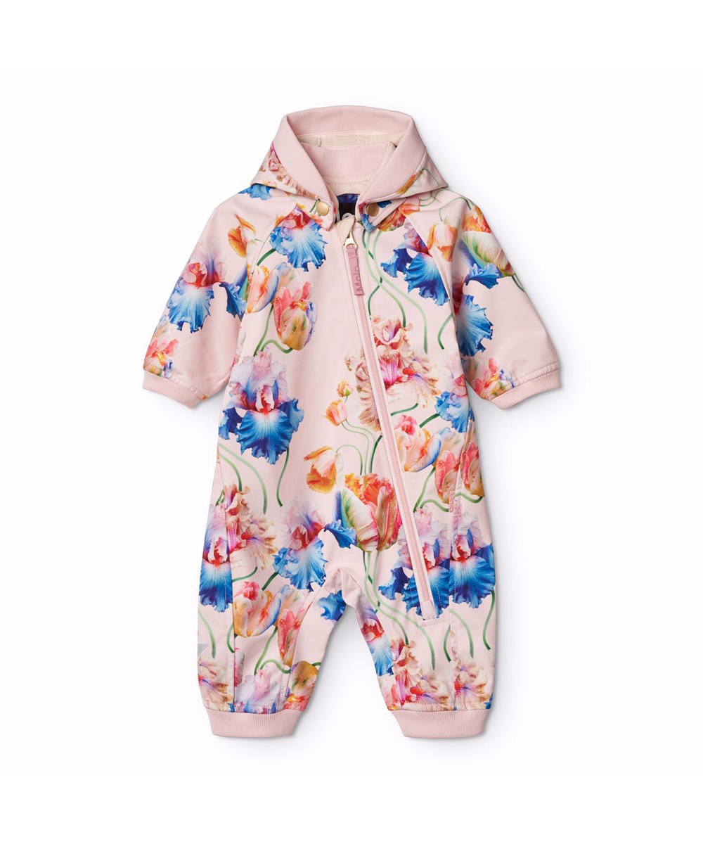 Hill - Tulip Pink - Pinkfarbene wind- und wasserabweisender Softshell-Anzug für Babys aus recyceltem Polyester mit einem bunten Druck von künstlerischen Tulpen.