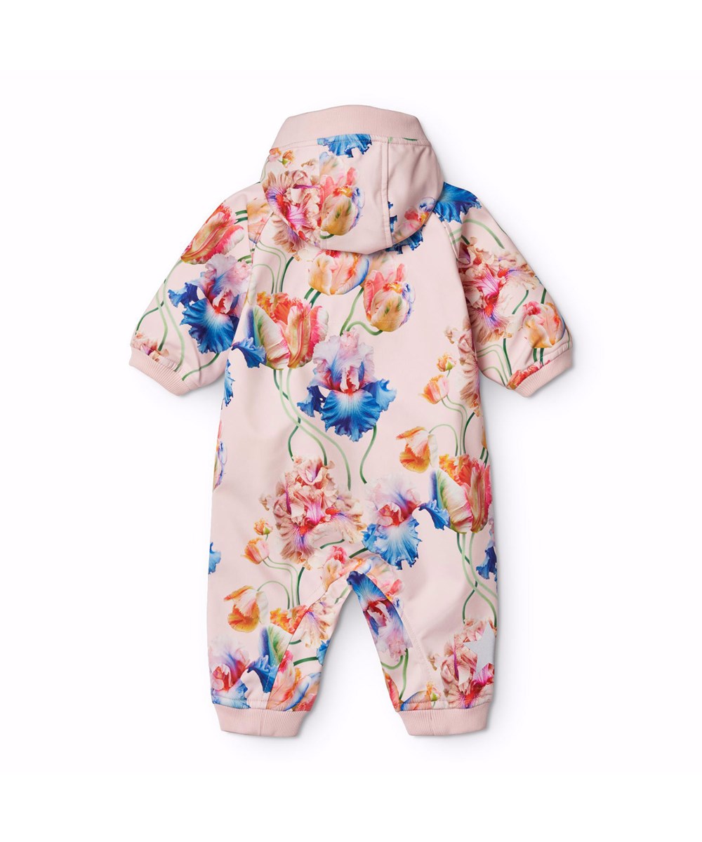 Hill - Tulip Pink - Pinkfarbene wind- und wasserabweisender Softshell-Anzug für Babys aus recyceltem Polyester mit einem bunten Druck von künstlerischen Tulpen.