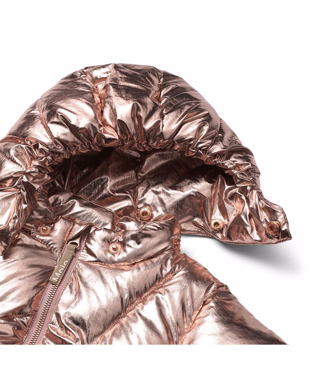 Harpo - Copper - Kupferfarbene Jacke für die Kleinen aus recyceltem Polyester mit abnehmbarer Kapuze.