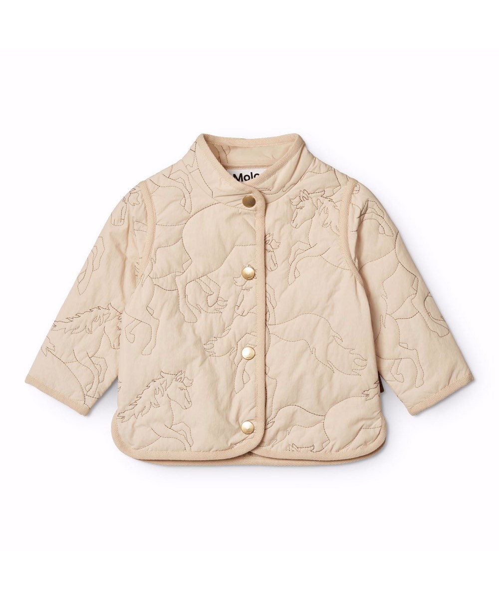 Harrie - Brazilian Sand - Beige wasserabweisende Thermojacke für Kinder aus recyceltem Nylon mit einem gesteppten Muster von Pferden.