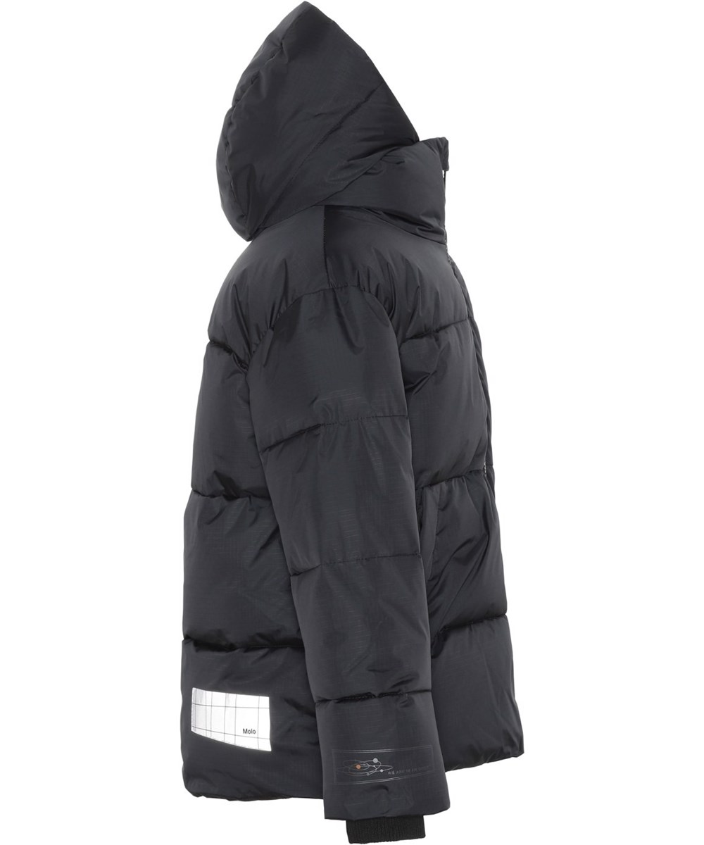 Hilo - Black - recycelte schwarze Daunenjacke mit Kapuze