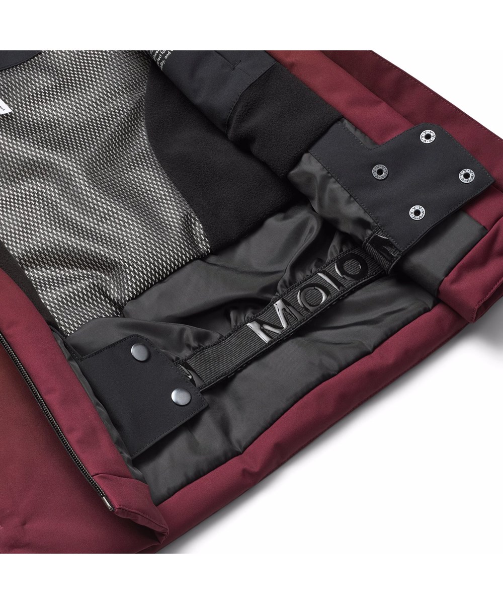 Pearson - Fiery Red - Wind- und wasserdichte rosa und rote Winterjacke für Kinder aus recyceltem Polyester mit recycelter Polyesterfüllung und 3M™ Thinsulate™.