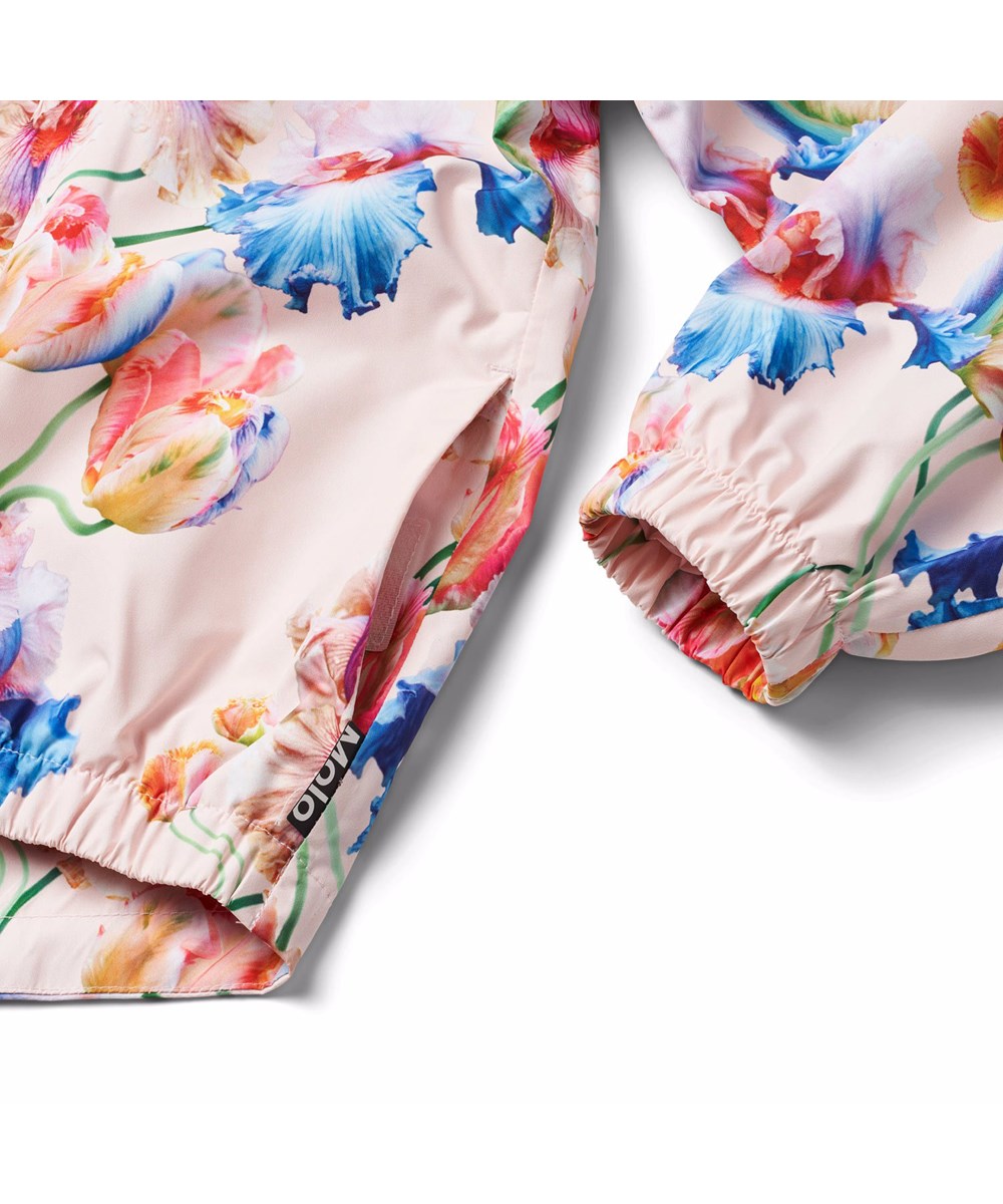 Waiton - Tulip Pink - Pinkfarbene wind- und wasserdichter Regenmantel für Kinder aus recyceltem Polyester mit abnehmbarer Kapuze.