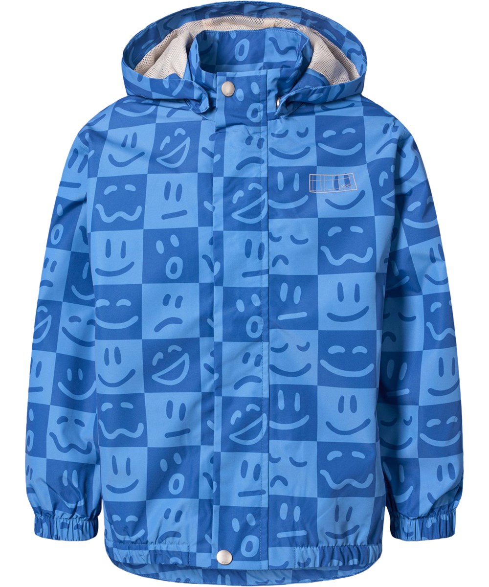 Waiton - Vibe Checks BLU - Wind- und wasserdichter Regenmantel aus recyceltem Polyester. Der Mantel ist in Blautönen mit einem karierten Druck verschiedener Emojis.