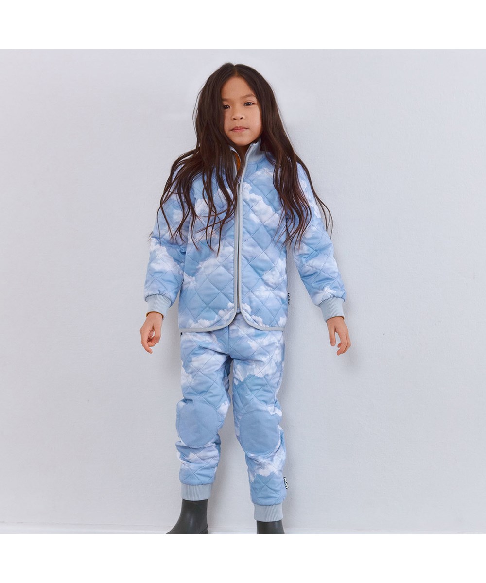 Hatton - Cloudy Day - Thermal set in sky print