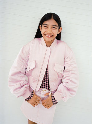 Hannie - Charlotte Pink - Cropped bomber jacket for children in pink