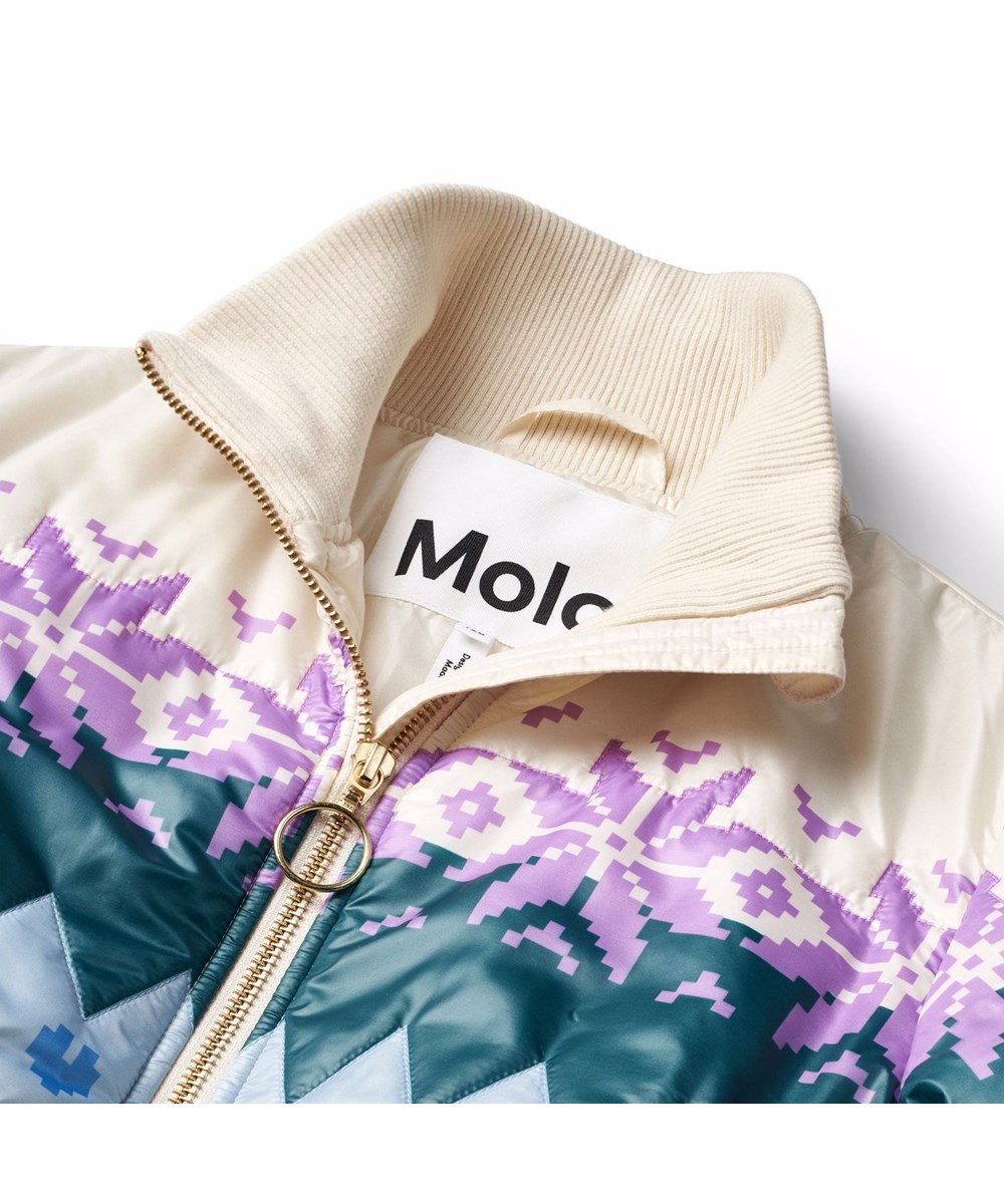 Henna - Grande Nordic - Off-white quilted jacket for children with Norwegian-inspired pattern in multiple colours.