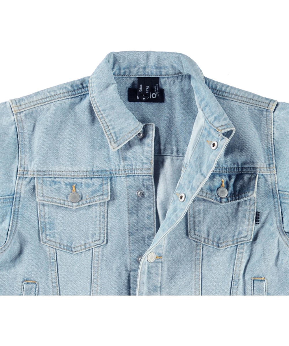 Honore - Sun-Bleach Blue - Light blue denim jacket for children in cotton with a banana peel embroidery on the back and the text on the sleeve "If you slip.... Get back up".