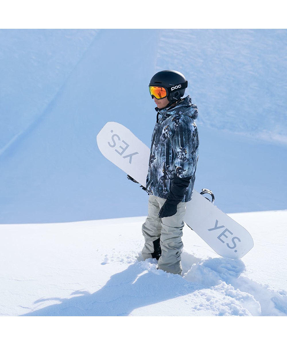 Castor - Snow Bikers - Recycled winter jacket in green with a print of a bike