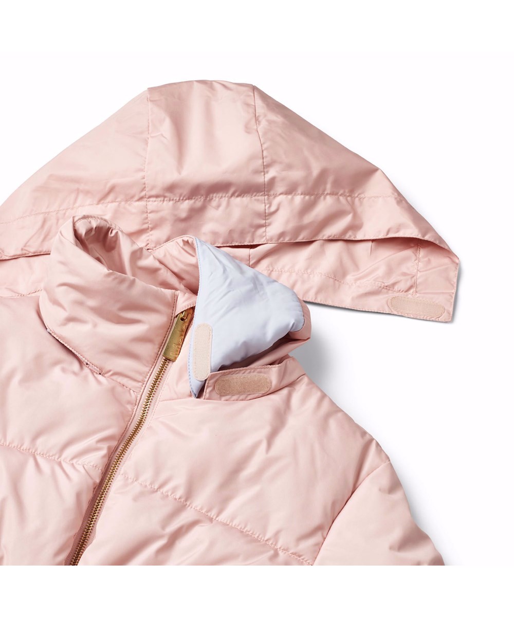 Hally - Papillion Quilt - Water-repellent pink jacket for children with a beautiful butterfly print on the back.