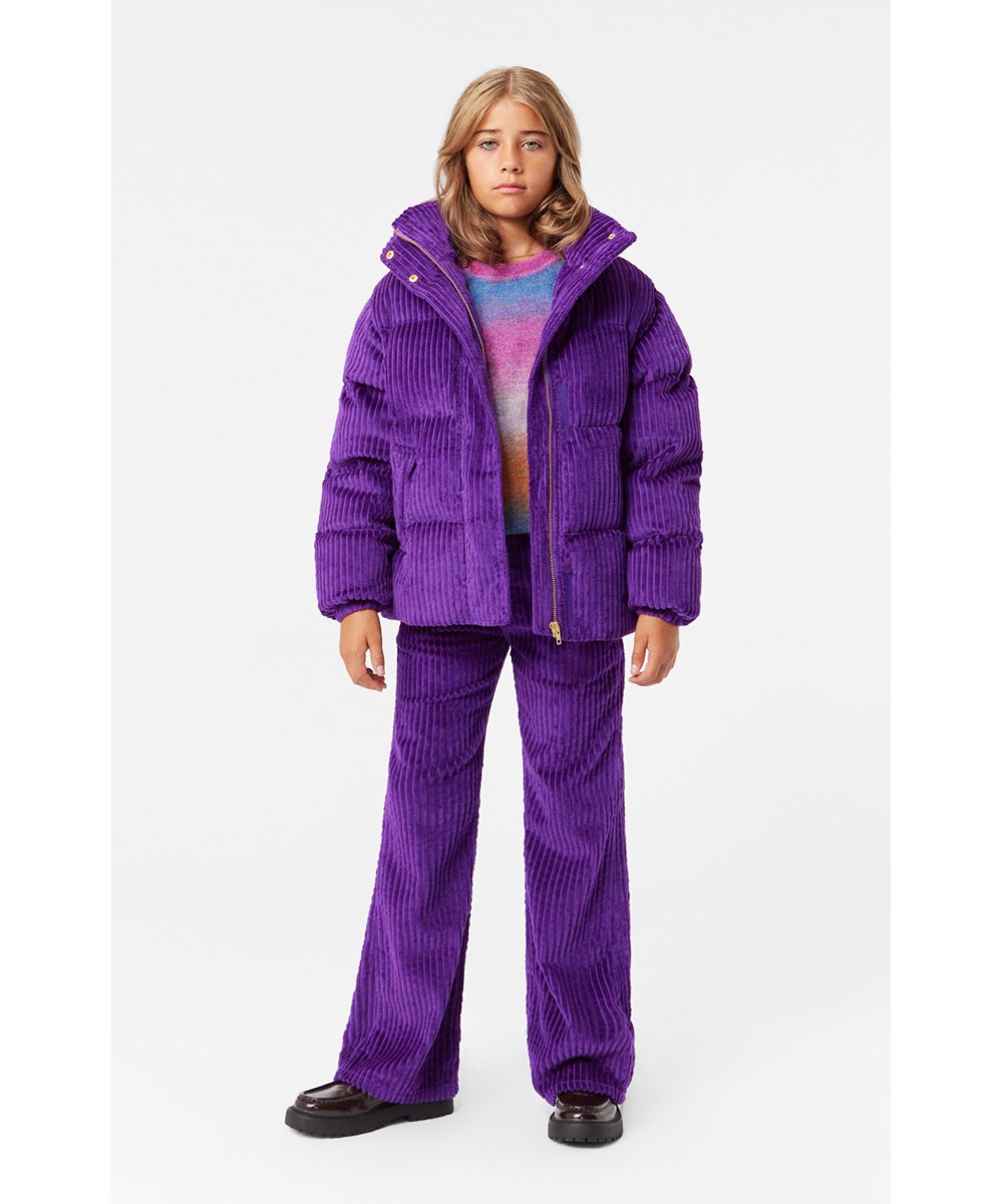 Hansine - Warm Purple - Purple corduroy jacket for children with a stand-up collar and a zipper.