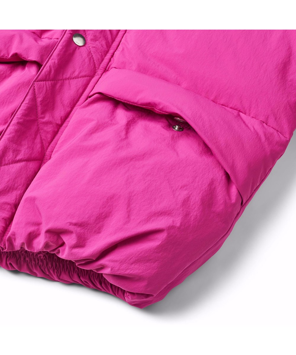 Hayden - Baya Pink - Water-repellent pink jacket for children made from recycled nylon.