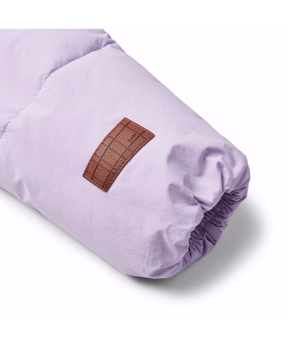 Hayden - Pastel Lilac - Water-repellent light purple jacket for children made from recycled nylon.