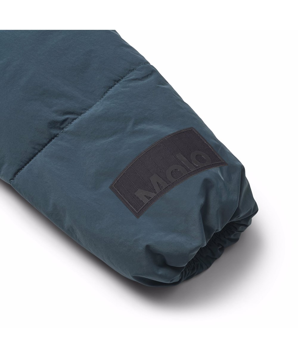 Hayden - Night Navy - Blue water-repellent jacket for children made of recycled nylon and recycled polyester filling.