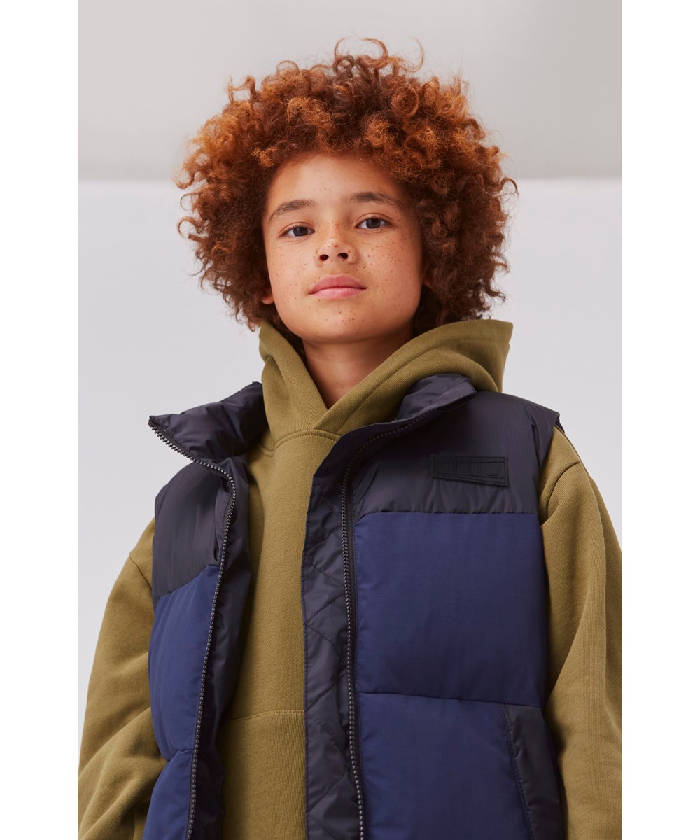 Heike - Galaxy Block - Recycled dark blue down vest