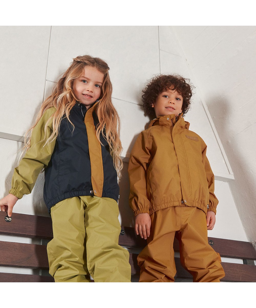 Whalley - Cedar Block - Lightweight and breathable rainwear set in colour mix