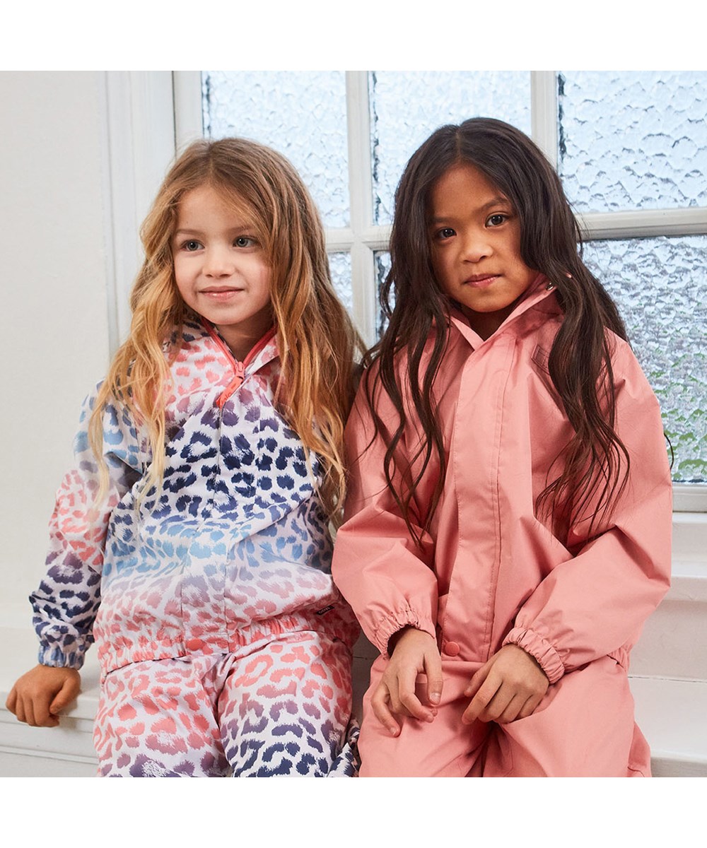 Whalley - Jaguar Stripe - Lightweight and breathable rainwear set in multi-coloured animal print