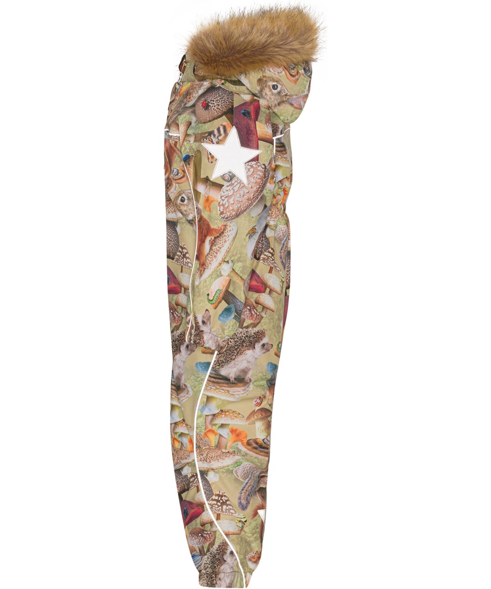 Polaris Fur - Fungi Habitat - Recycled snowsuit with a print of mushrooms and animals