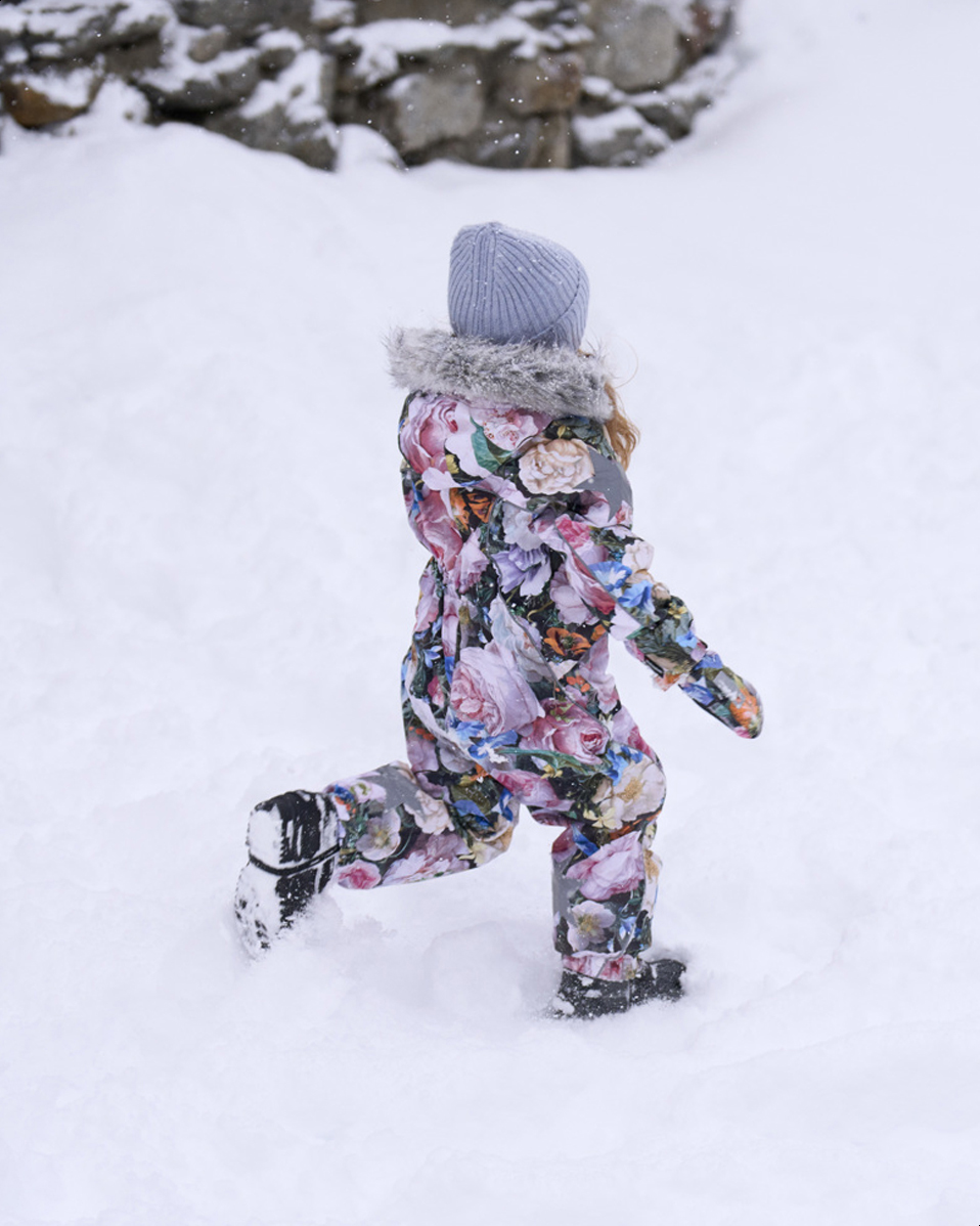みちちょこ 様　スノーフリル Polaris Fur - Still Life - Recycled snowsuit with flowers and fur
