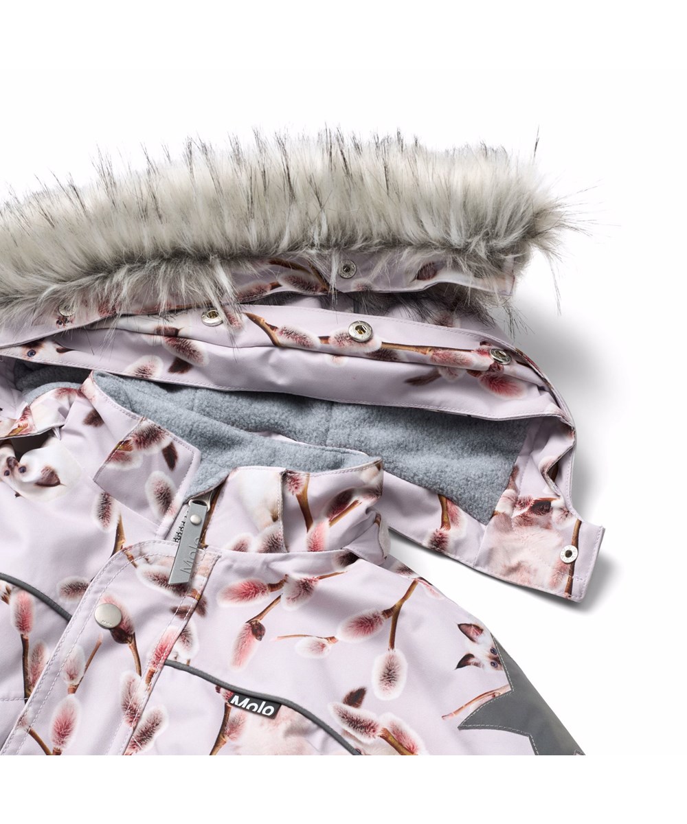 Polaris Fur - Willow Kitten - Wind and waterproof snowsuit with a print of beautiful willow branches and white kitten for a cold winter or ski holiday made of recycled polyester and padded with 3M™ Thinsulate™.