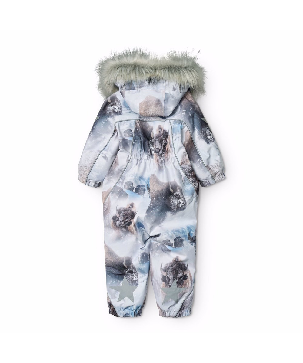 Pyxis Fur - Bison - Wind and waterproof snowsuit for a cold winter with a print of bison in a snow-covered landscape made from recycled polyester and padded with 3M™ Thinsulate™.