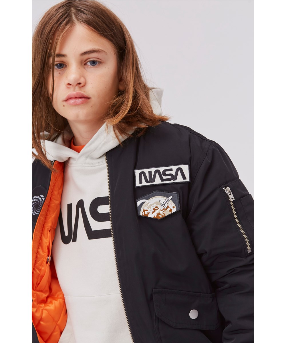 Heath - Black - Sort bomberjakke med nasa og space