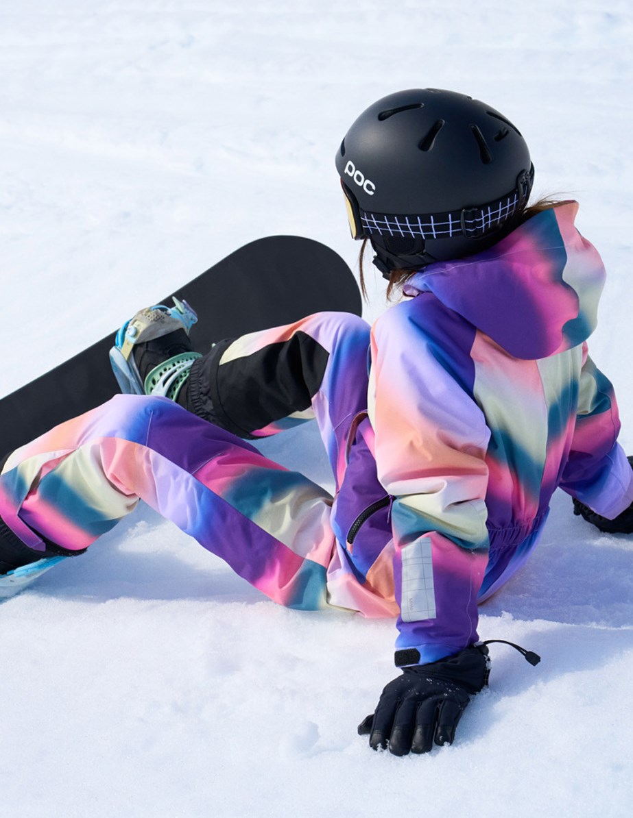 Pearson - Wavy Rainbow - Den perfekte vind- og vandtætte skijakke i genanvendt polyester, foret med fleece og 3M™ Thinsulate™, i et multifarvet vævende grafitti print