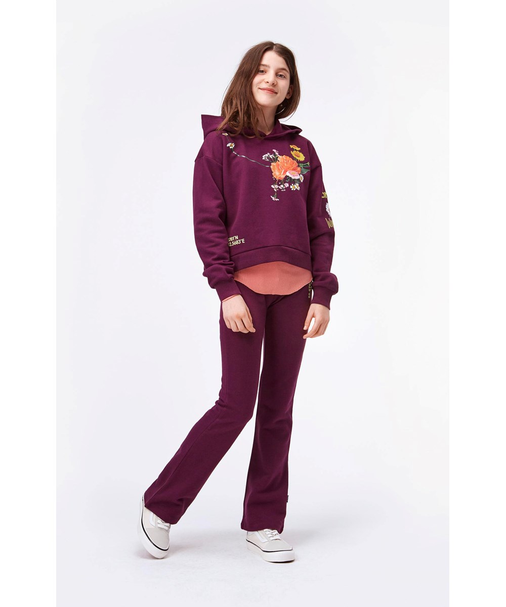 Alfreda - Noirberry - Lilla sweatpants med svaj