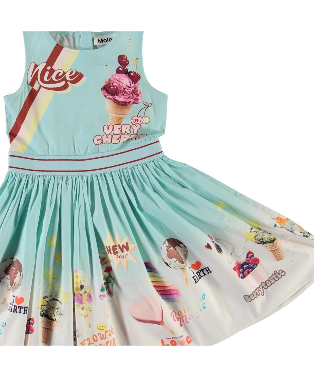 Carli - Icecream Shop - Økologisk blå kjole med is print