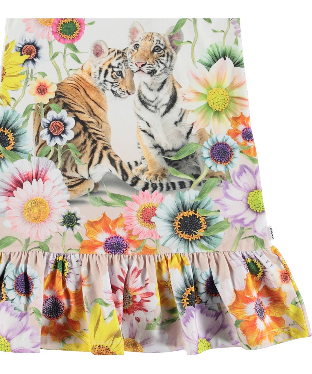 Carrie - Happy Tigers - Økologisk hvid stropkjole med tigre og blomster.