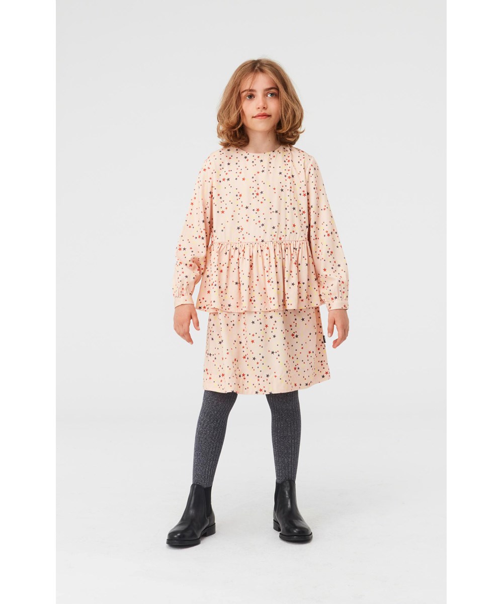 Charella - Starry Rose - Økologisk lyserød kjole med stjerne print