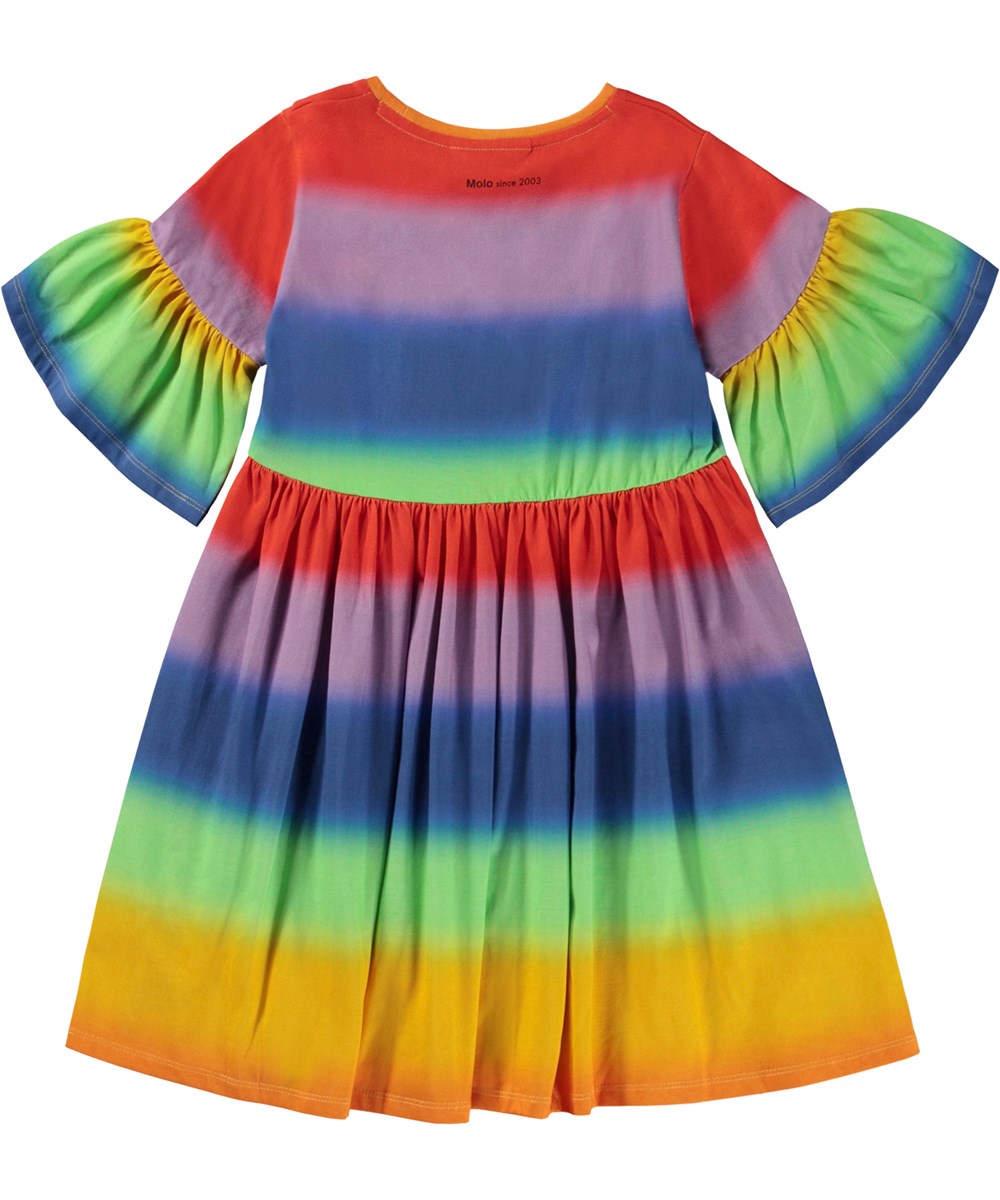 Chasity - Rainbow Spray - Jubilæum kjole med regnbue print og flæseærmer